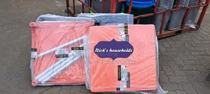 Premium Quality Plastic Square Table for Restaurants