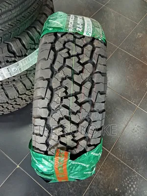 215/70r16 Roadcruza A.T