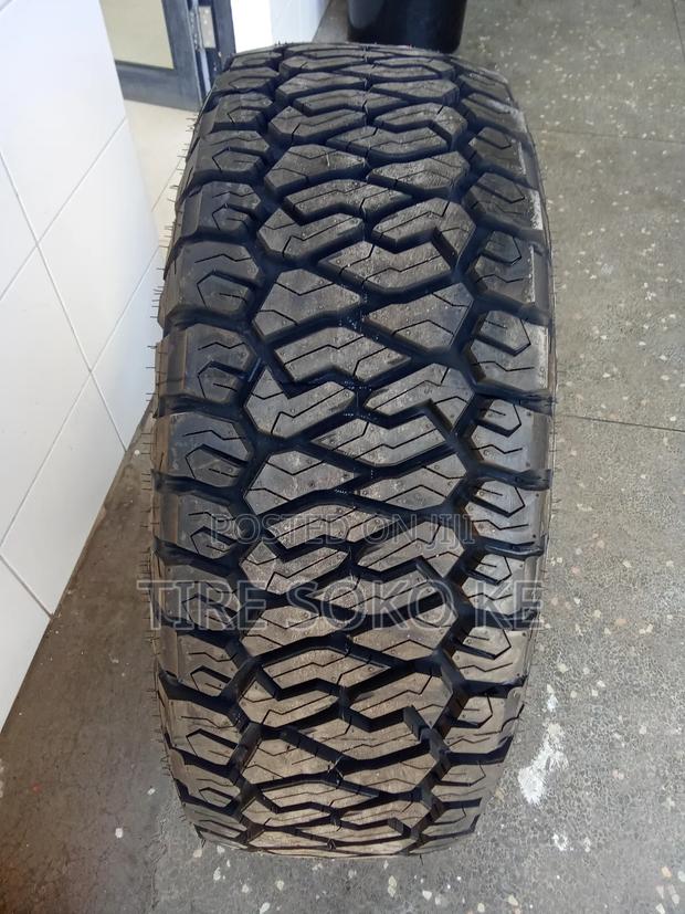 275/60r20 Maxxis Razr At811 - thumbnail 2