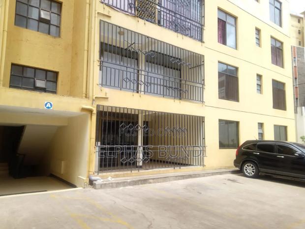 3bdrm Apartment in Kilimani for rent - main view