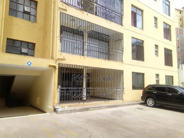 3bdrm Apartment in Kilimani for rent
