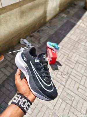 Nike Zoom Fly 5