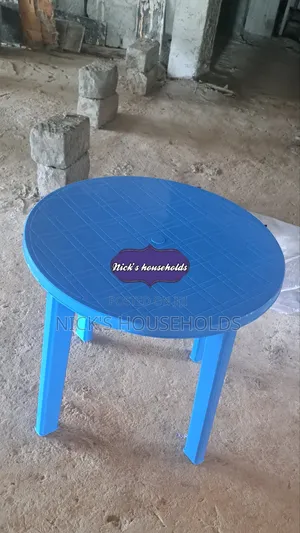 Round Sturdy Plastic Table
