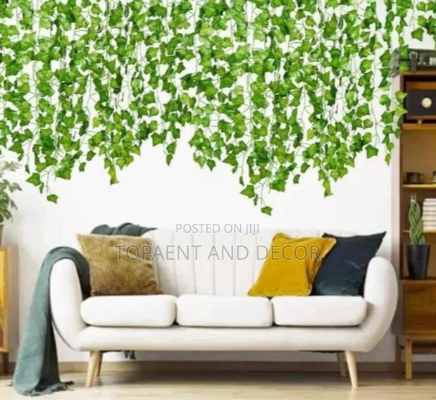 Elegant Hanging Leaves to Bring Nature Indoors for Decor