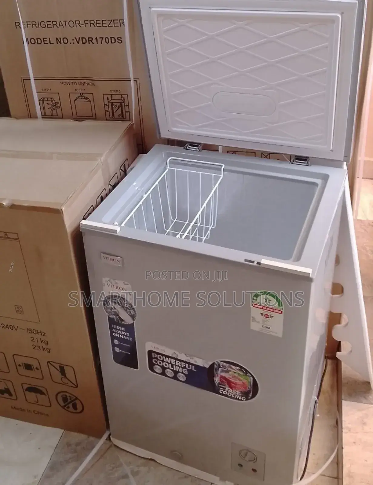 99 Litres Vitron Chest Freezer /Silver v/99l