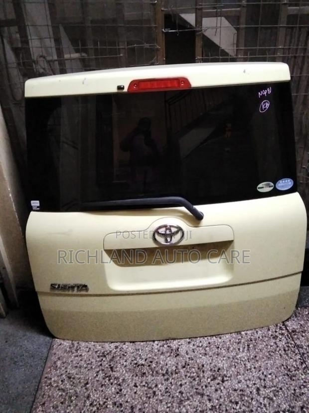Toyota Sienta Boot - thumbnail 4