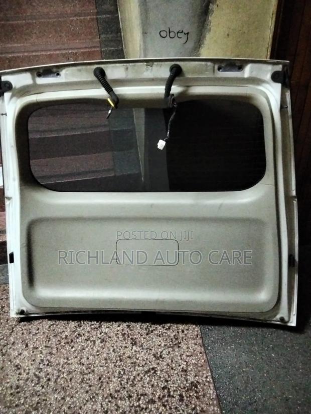 Toyota Isis Boot Anm15/Znm10 - thumbnail 4