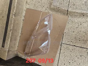 Headlight Lens Mercedes 207 09/13