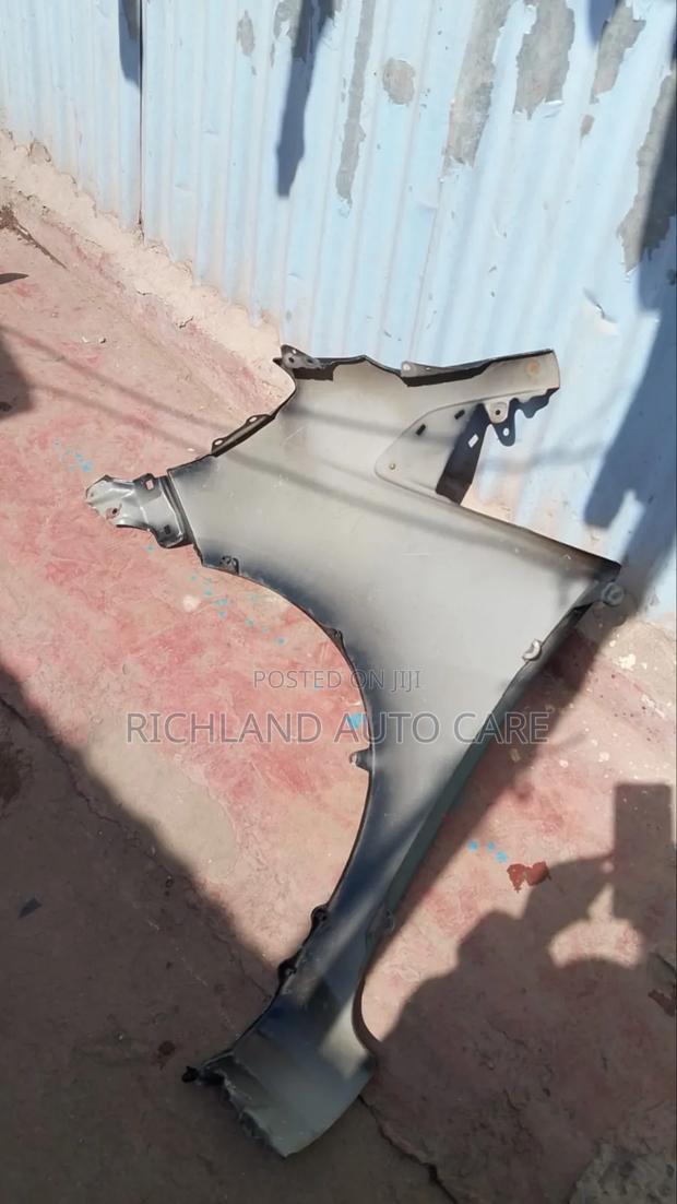 Rumion Fender or Wing Zre152/Nze15 1 - thumbnail 2