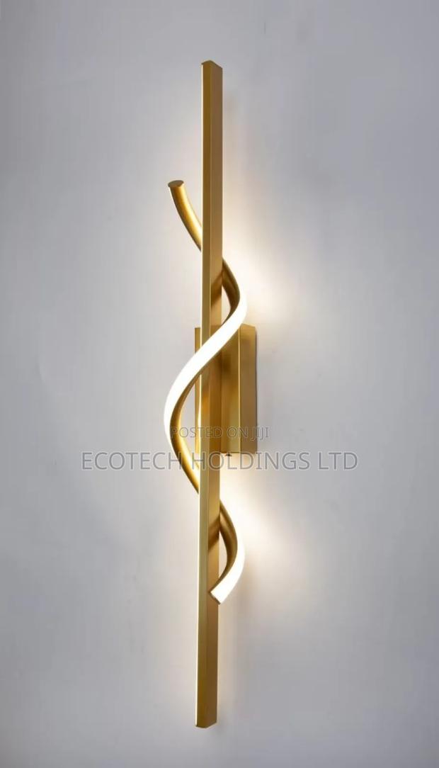 Golden Modern Led Wall Light Jh5tew - main view