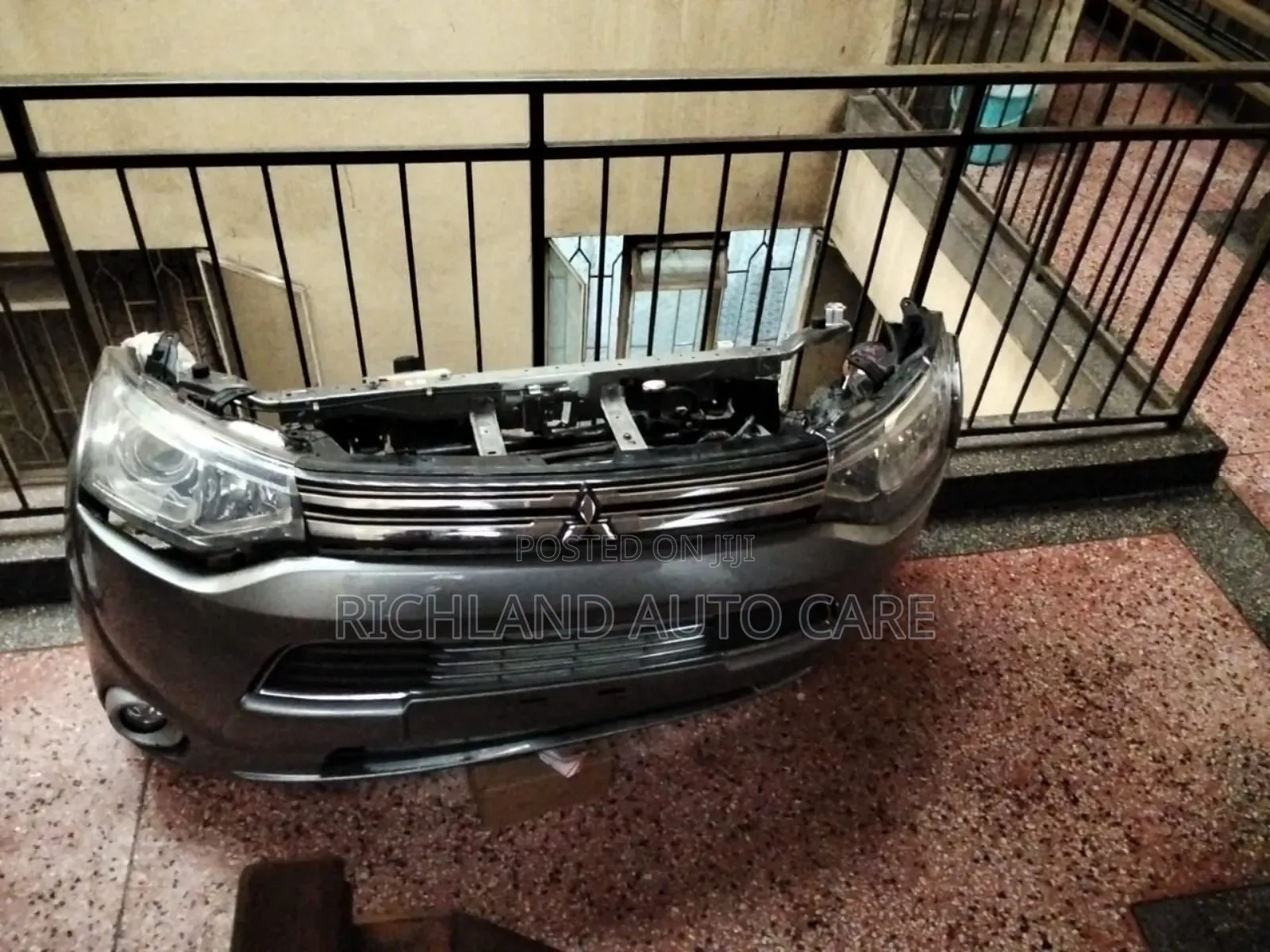 Mitsubishi Outlander Gg2w