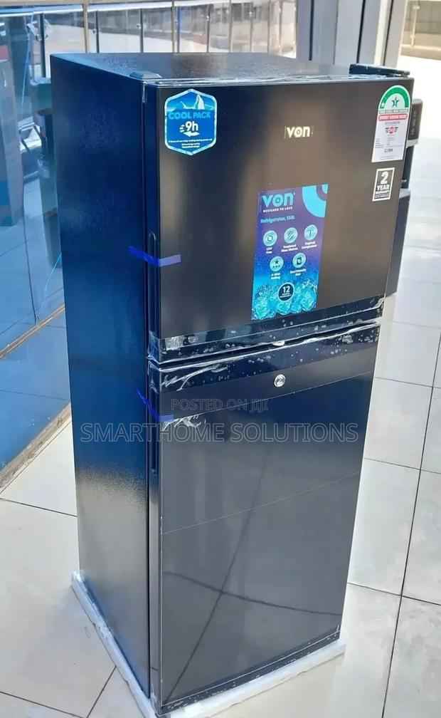 Von 138l Refrigerator Fridge. Black Von Fridge - main view