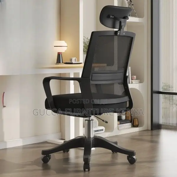 Office Chairs:Ergonomic High Back Meeting Room Office Chair