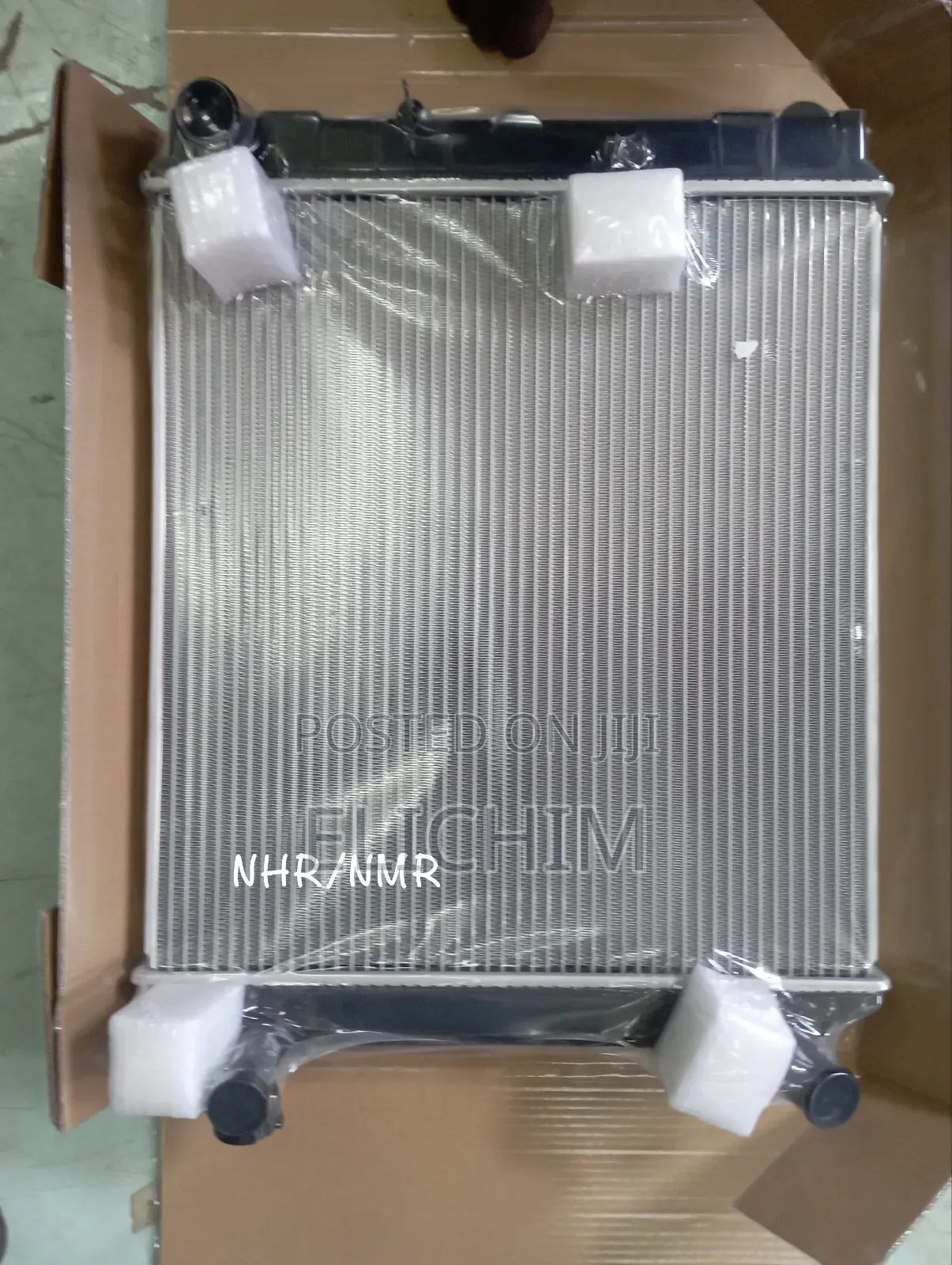 Isuzu NHR Radiator