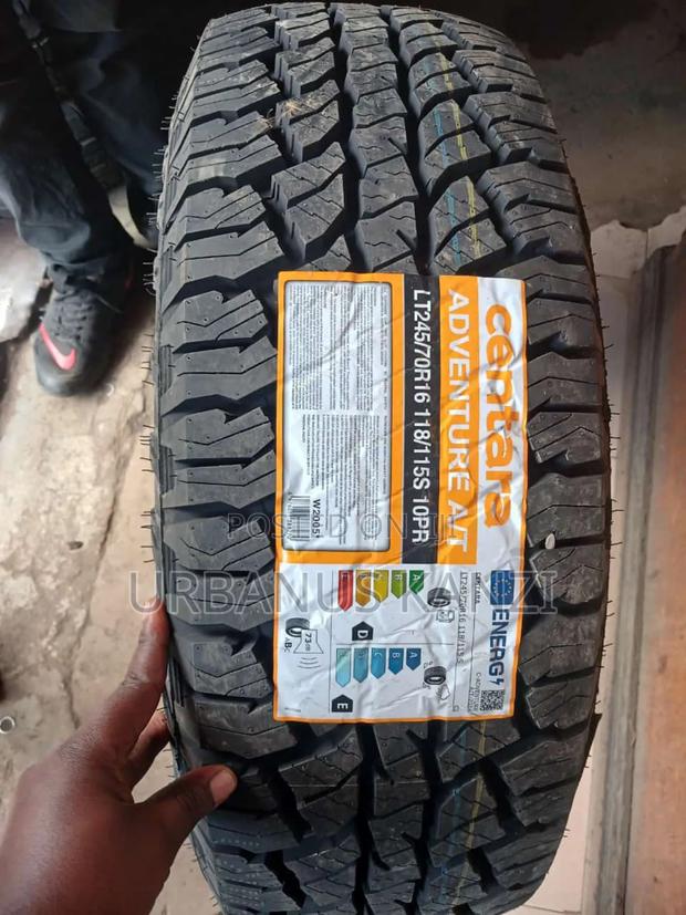 245/70 R16 Tyre - main view