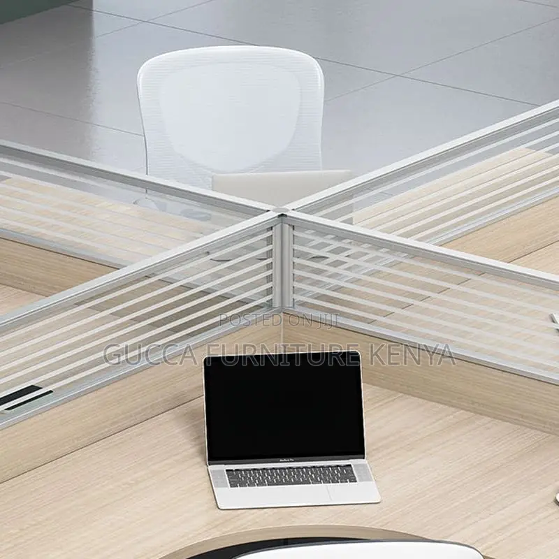 Workstations:4-Way Rectangular Office Workstation Table