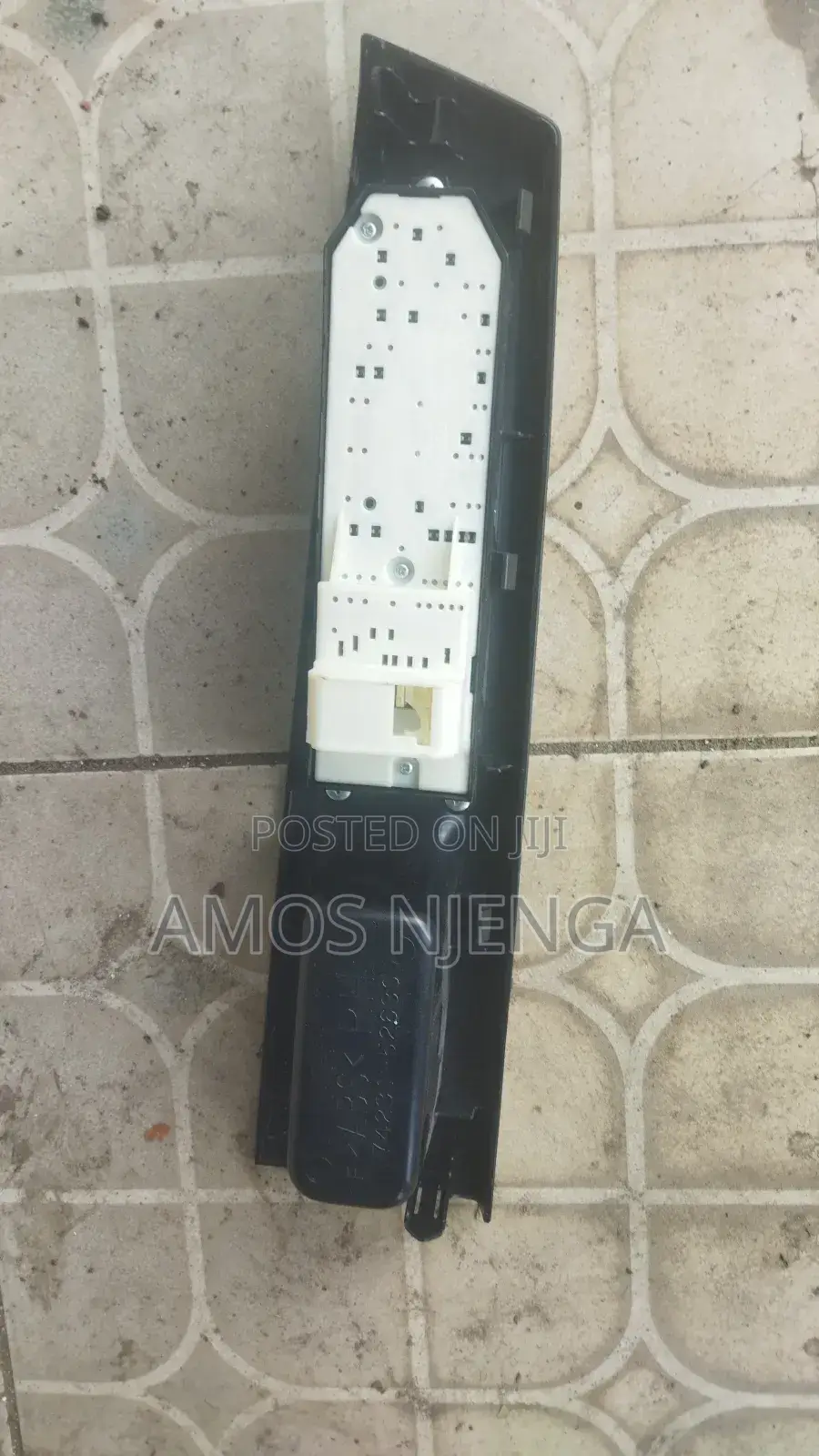 Toyota Vitz 2011 Power Window