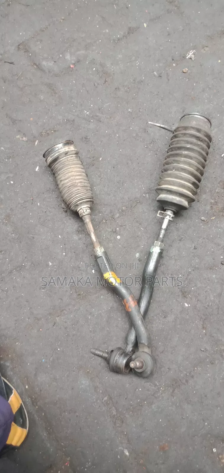 Tiida Rack End