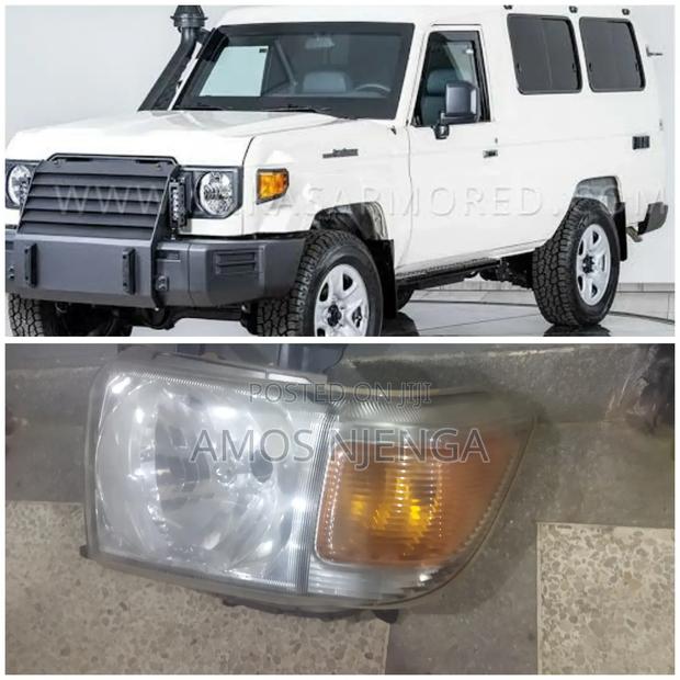 Toyota Land Cruiser 78 Headlight
