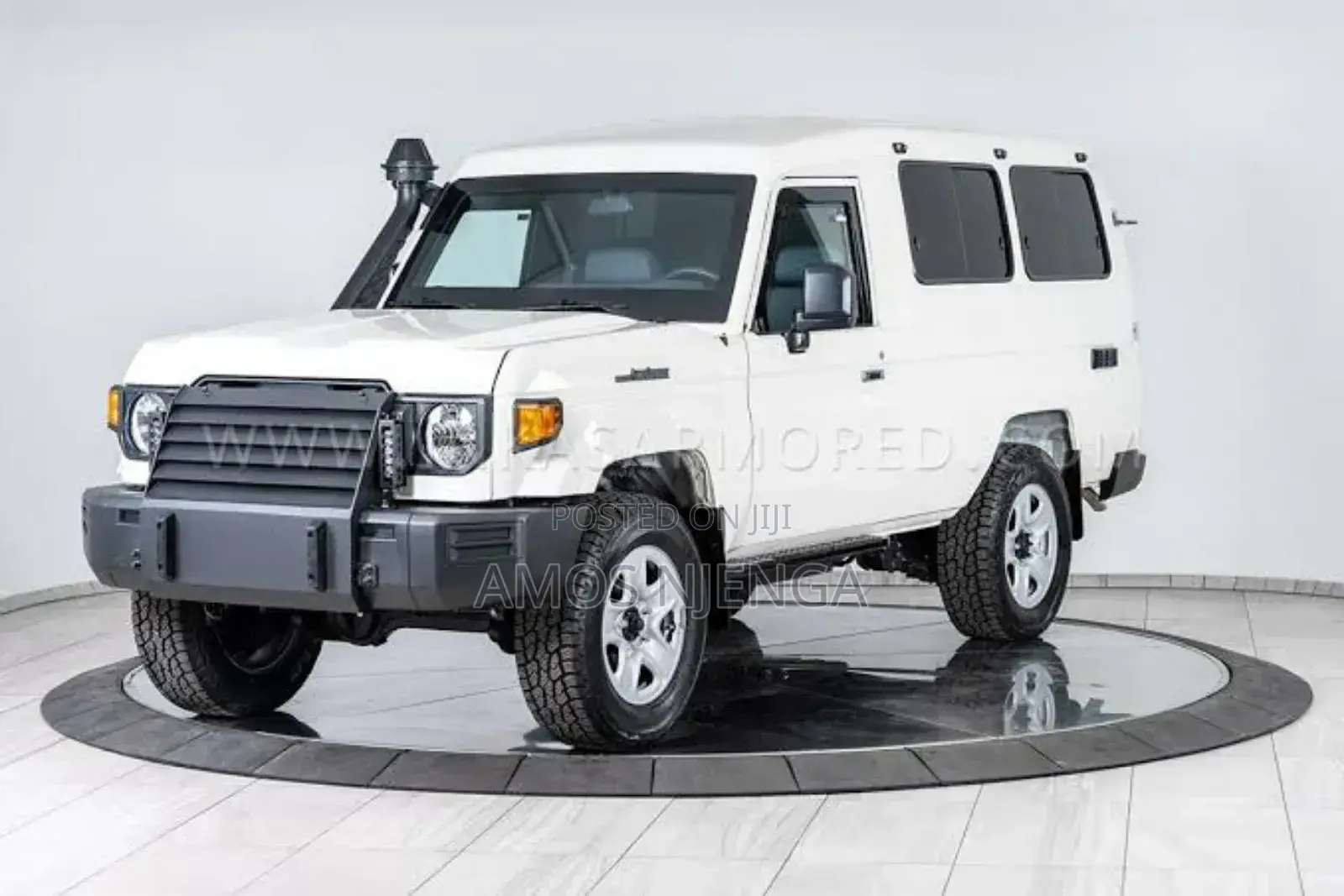 Toyota Land Cruiser 78 Headlight