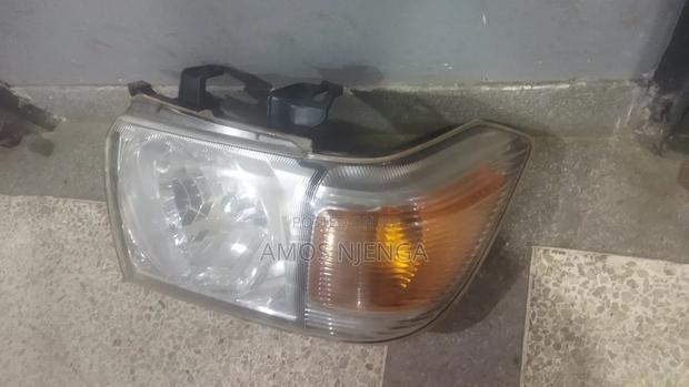 Toyota Land Cruiser 78 Headlight - thumbnail 4