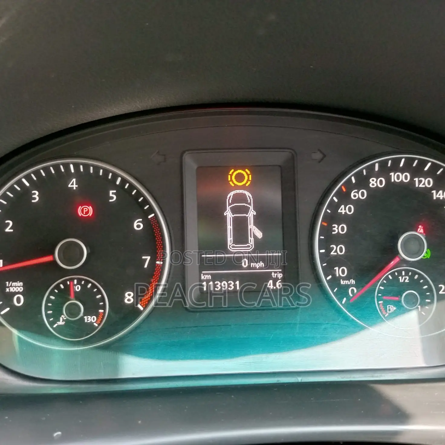 Volkswagen Touran 2014 Gold