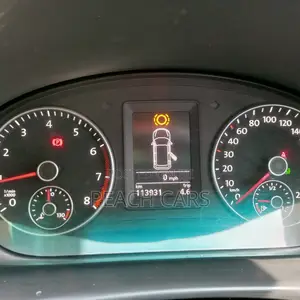 Volkswagen Touran 2014 Gold