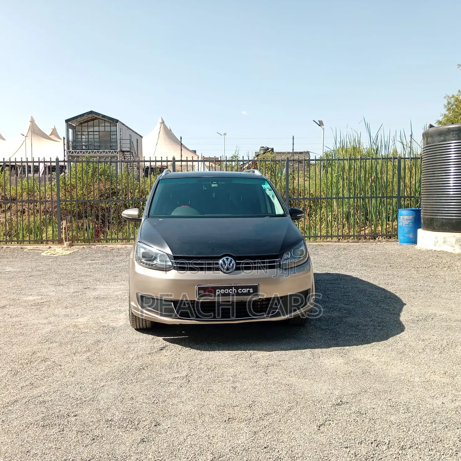 Volkswagen Touran 2014 Gold