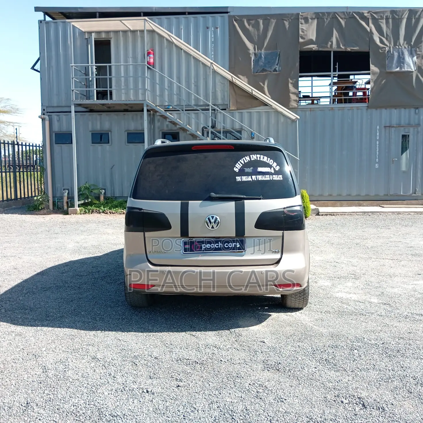 Volkswagen Touran 2014 Gold