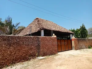 Makuti House Dealers