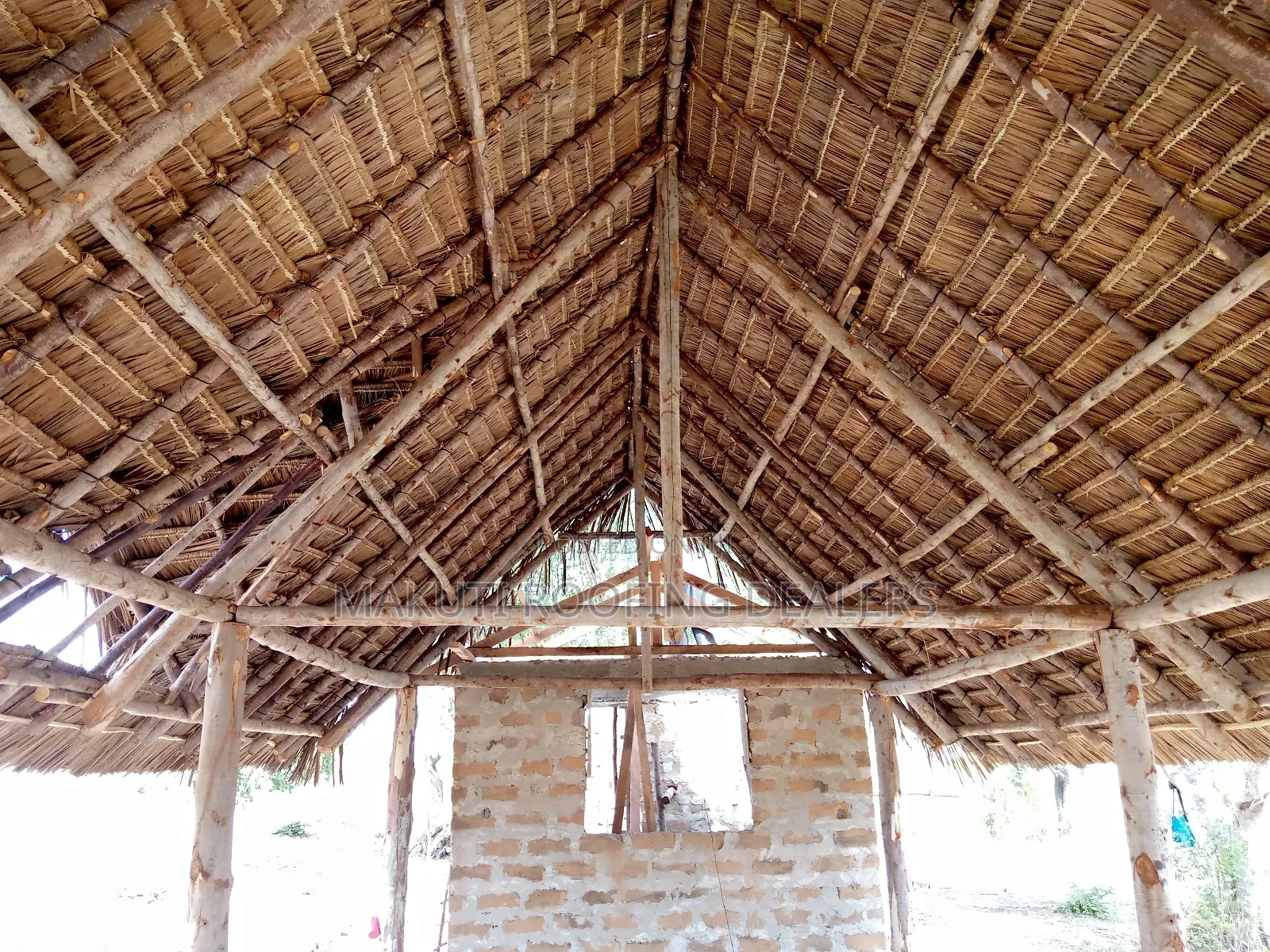 Makuti Roofing and Delivery