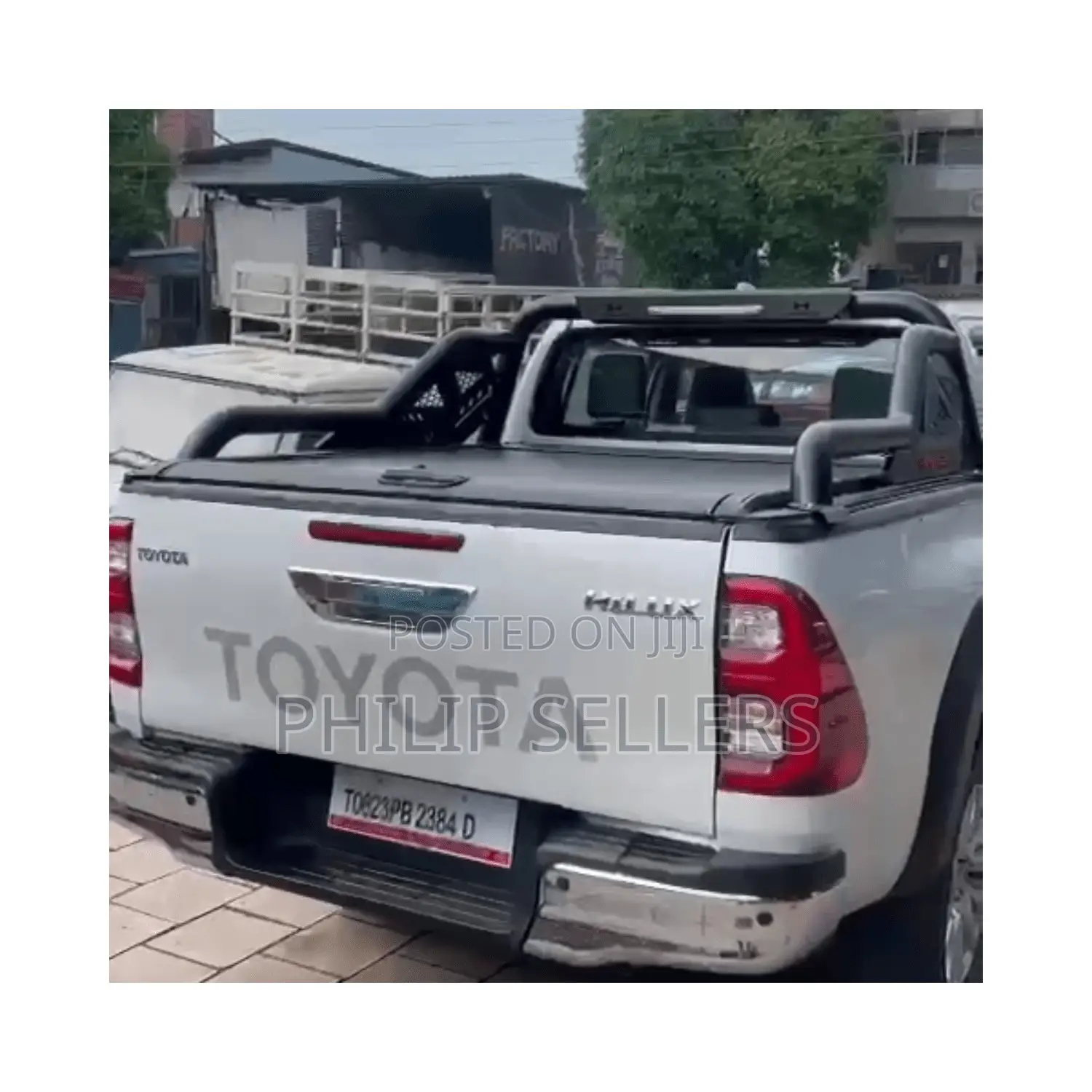 Manual Roller Shutter for Toyota Hilux