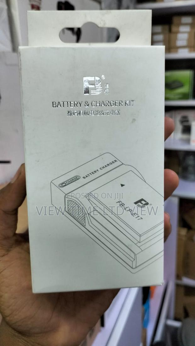 Fb-Lp-E17 Battery Charger Combo - main view