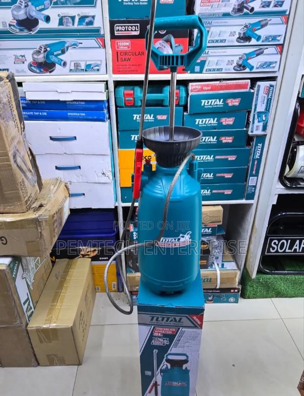 8l Total Garden Sprayer - main view