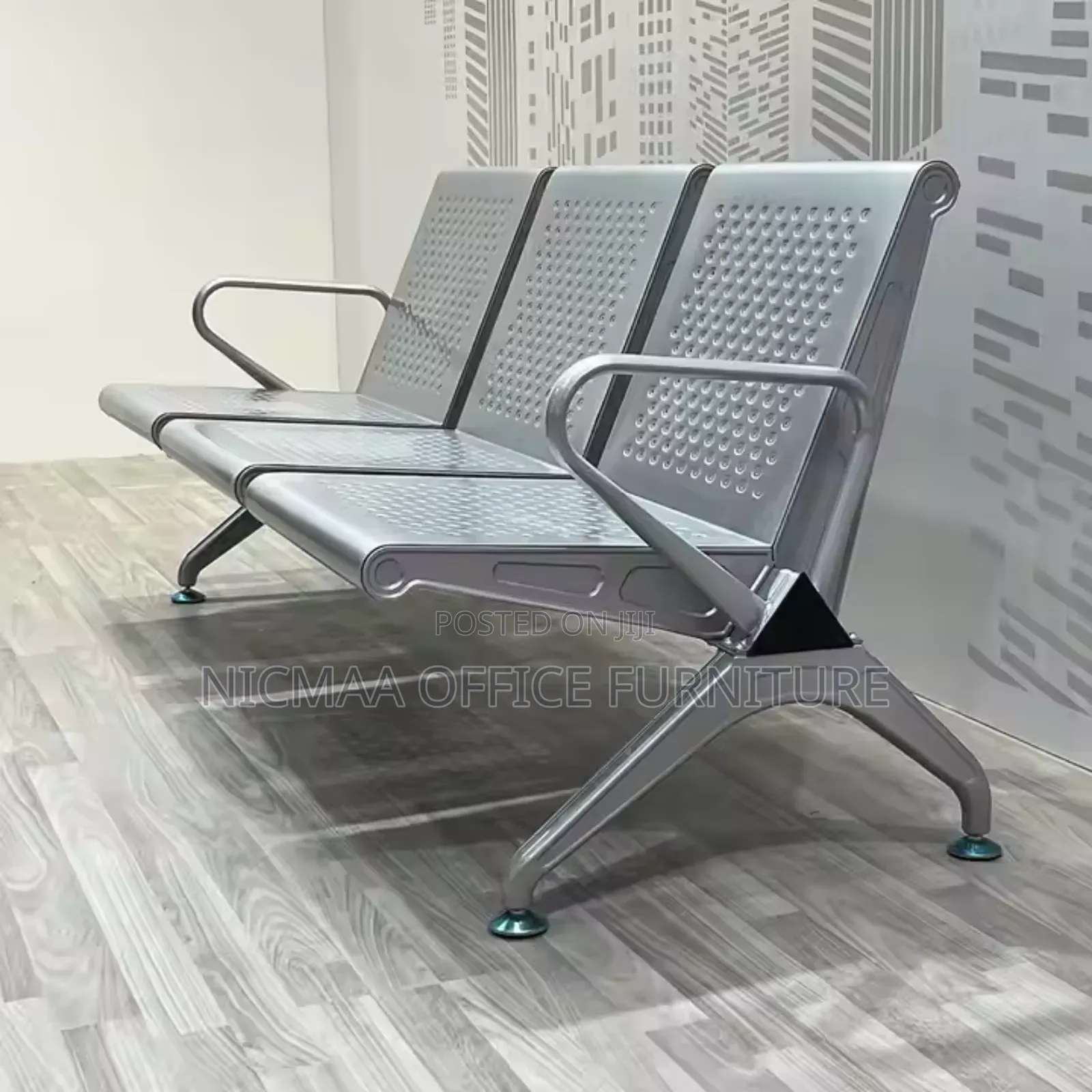 3-Link Waiting Bench