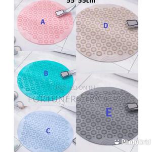Bathroom Mat Round Anti Slip Mats - thumbnail 2