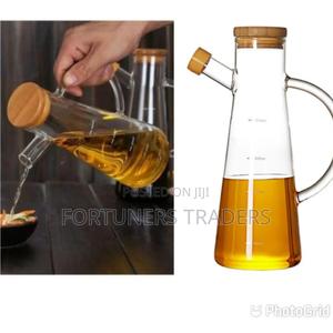 Oil Dispenser - main view