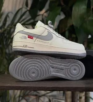 Af 1 North Face
Sizes 38-45