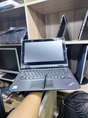 Laptop Lenovo Yoga 11e 4GB Intel Celeron SSD 128GB