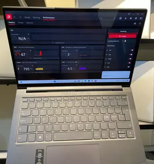 Laptop Lenovo IdeaPad 5 Slim 13th Gen I7 16GB AMD Ryzen 7 SSD 1T