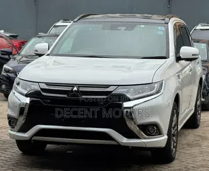 Mitsubishi Outlander 2.0 PHEV AWD 2018 White
