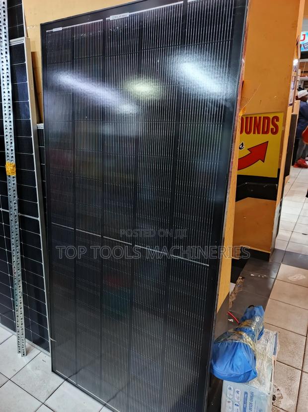 Solarmax 550watts Solar Panel Monocrystalline - main view