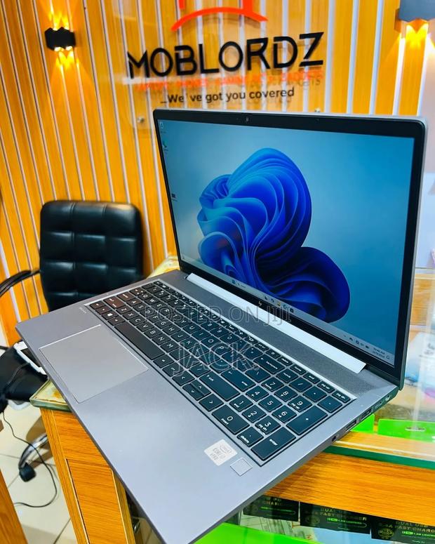 Laptop HP Zbook Studio G7 32GB Intel Core I7 SSD 512GB - thumbnail 5