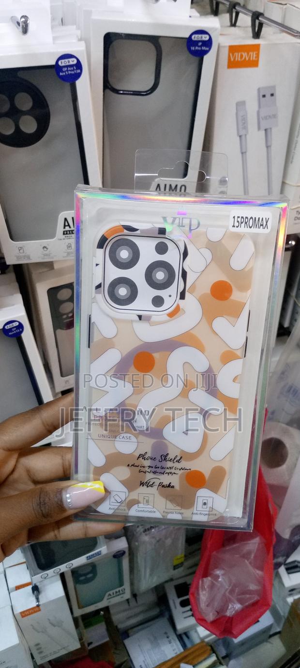 iPhone 15 Pro Max Magsafe Compatible -White Multicolored - main view