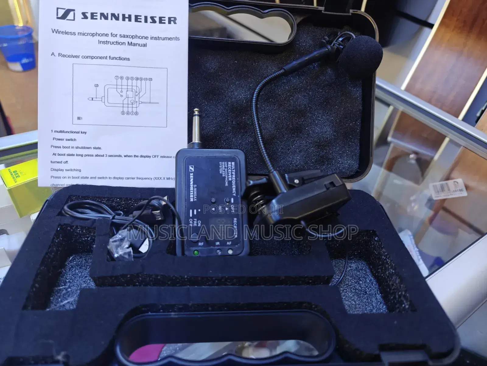 Saxophone Wireless Microphone