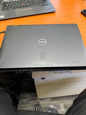 Laptop Dell Latitude 7390 8GB Intel Core I7 SSD 256GB