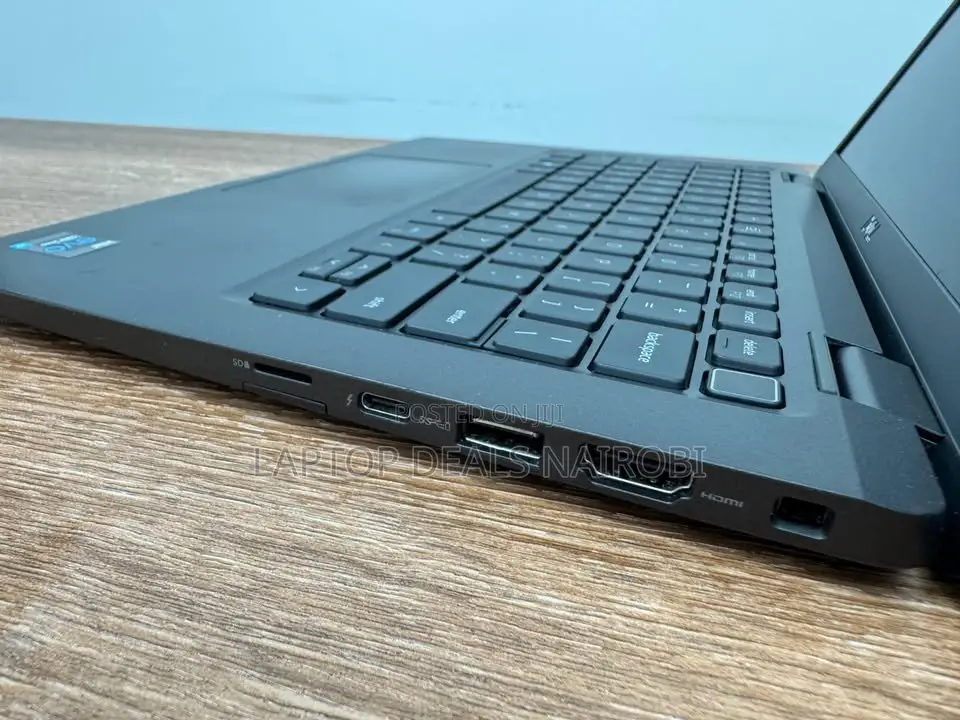 Laptop Dell Latitude 7420 16GB Intel Core I7 SSD 256GB