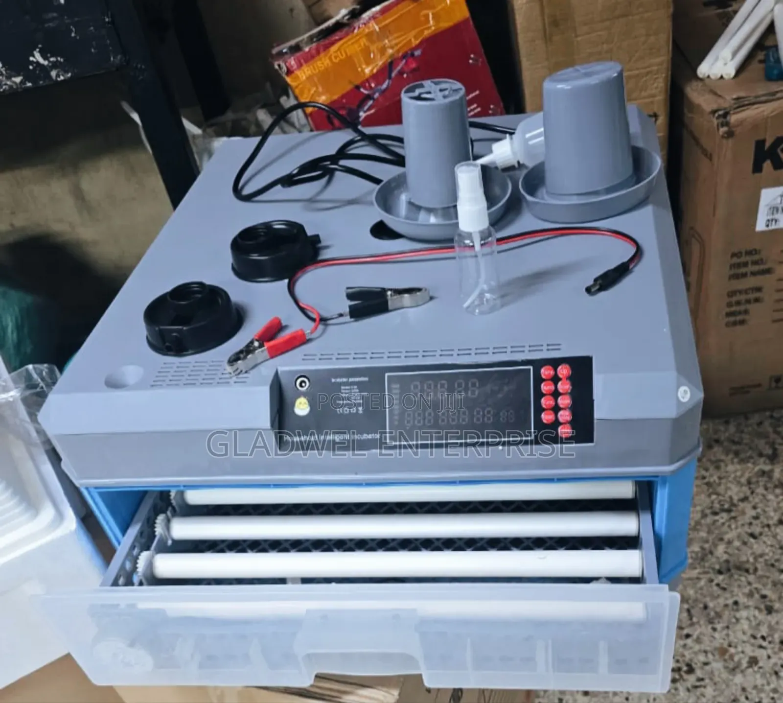 68eggs Automatic Incubator Ac/Dc/Automatic Roller