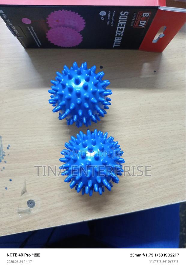 Squeeze Ball/ Stress Ball - thumbnail 2