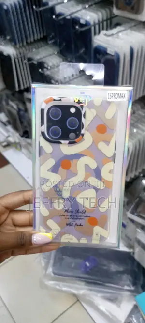 iPhone 16 Pro Max Magnetic Case -Beige Colores